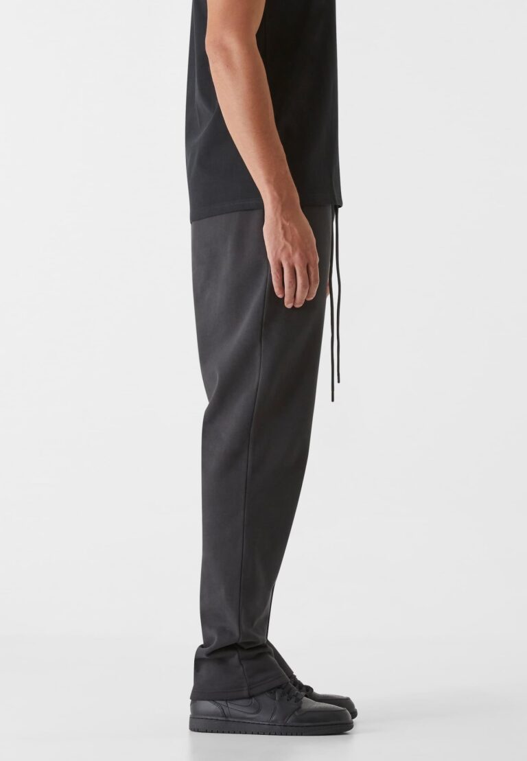 Original 9N1M SENSE Pantaloni 'Essential'  negru