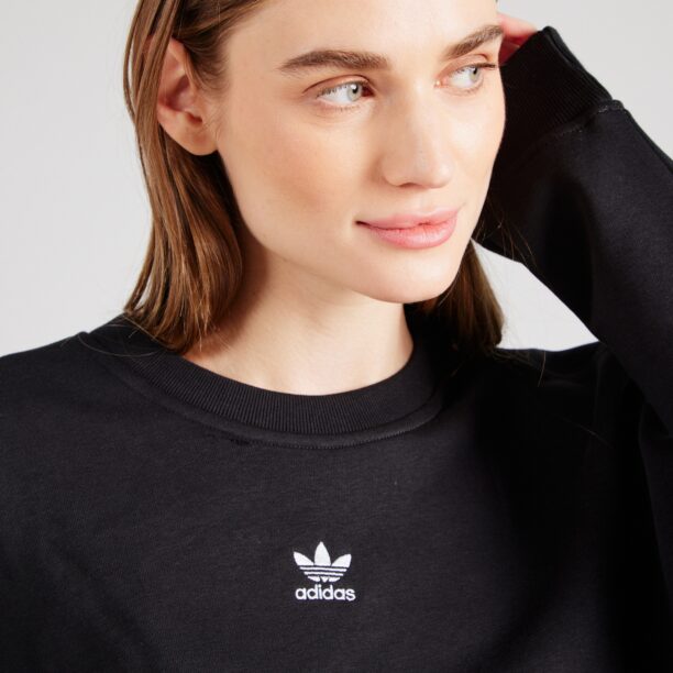 Preţ ADIDAS ORIGINALS Bluză de molton 'Essentials'  negru / alb