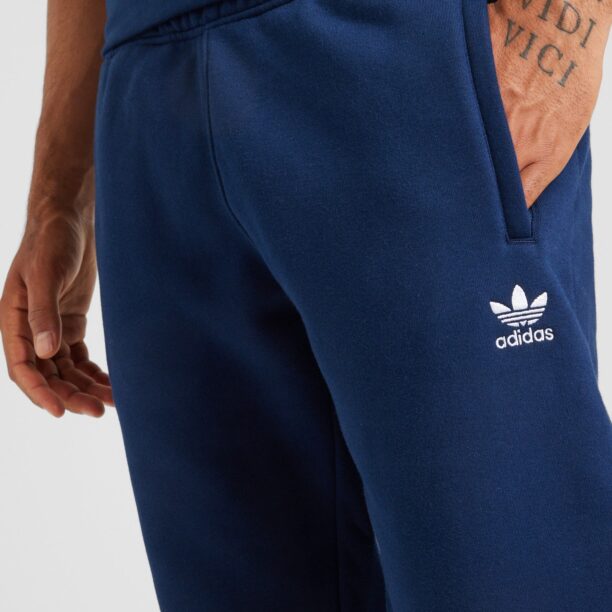 Preţ ADIDAS ORIGINALS Pantaloni 'Essential'  albastru închis / alb