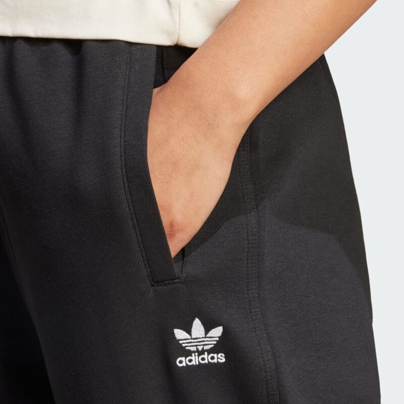 Preţ ADIDAS ORIGINALS Pantaloni 'Essentials'  negru