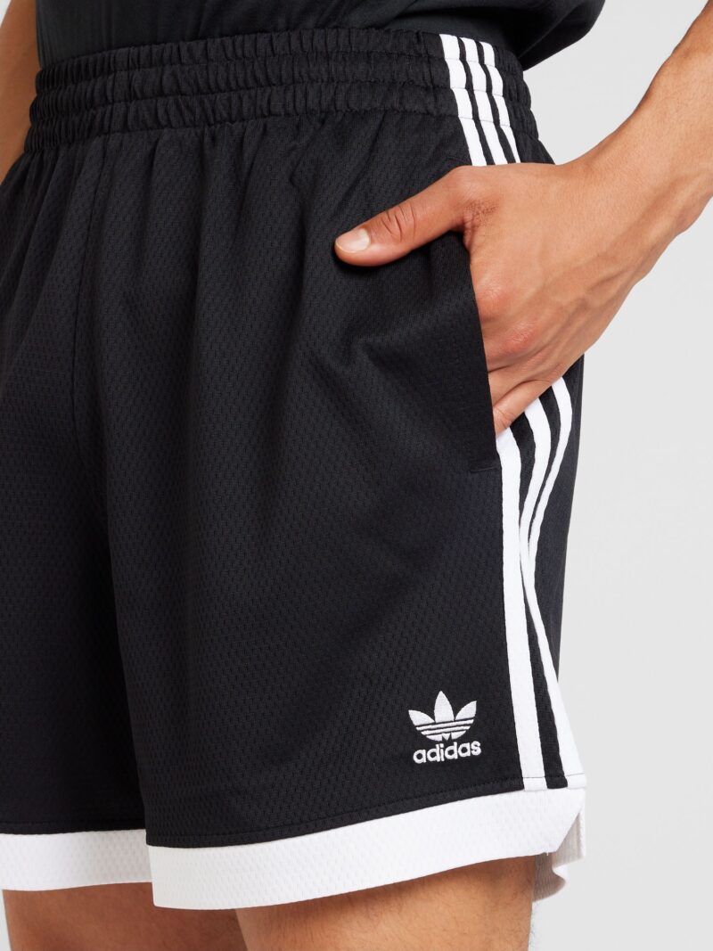 Cumpăra ADIDAS ORIGINALS Pantaloni sport 'Mock Eyelet'  negru / alb