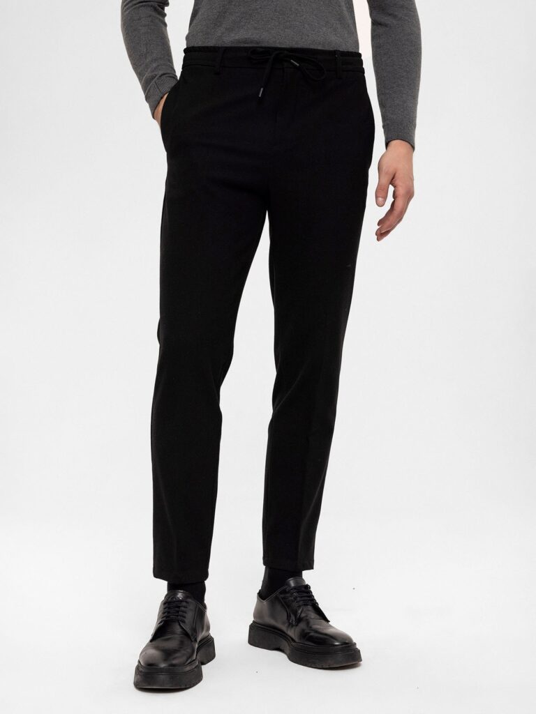 Preţ Antioch Pantaloni  negru