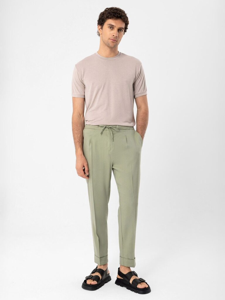 Antioch Pantaloni  verde pastel preţ