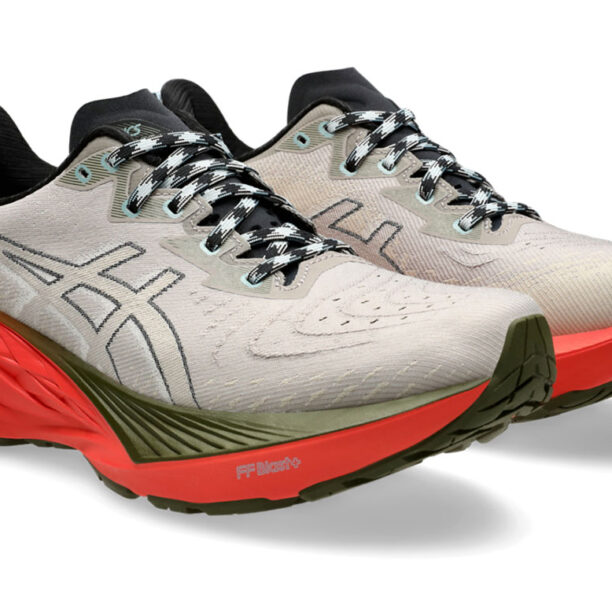 Cumpăra Asics Novablast 4 TR