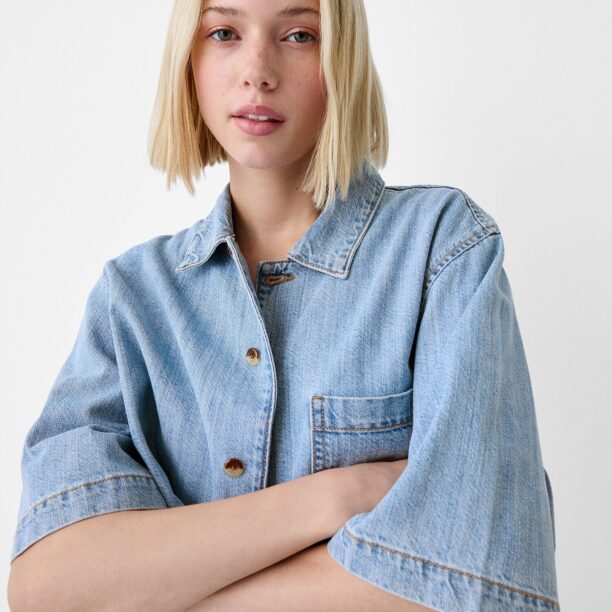 Preţ Bershka Bluză  albastru denim