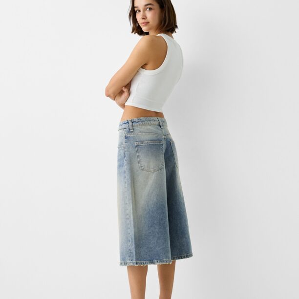 Bershka Jeans  albastru preţ