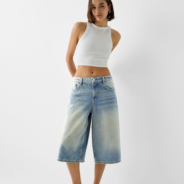 Cumpăra Bershka Jeans  albastru