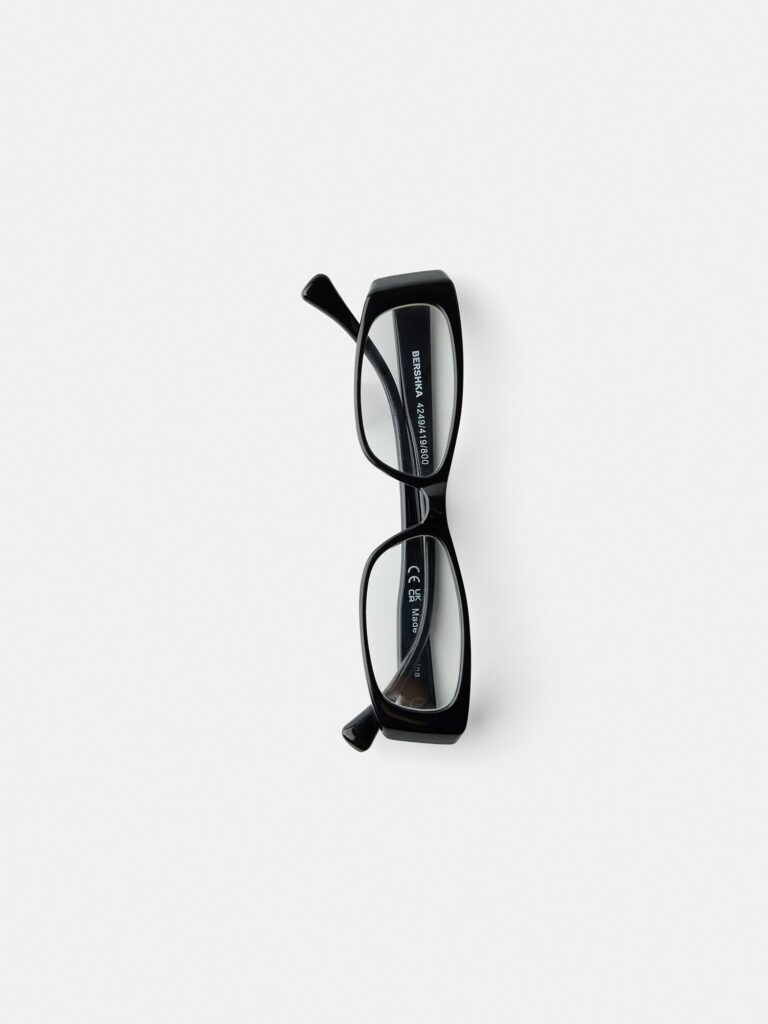 Bershka Ochelari  negru / transparent preţ