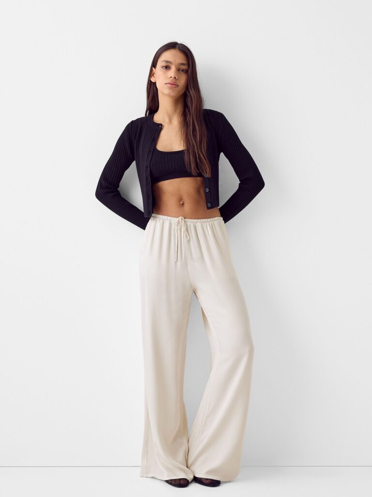 Cumpăra Bershka Pantaloni  alb natural