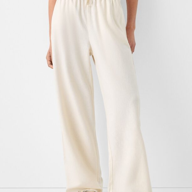 Bershka Pantaloni  bej deschis