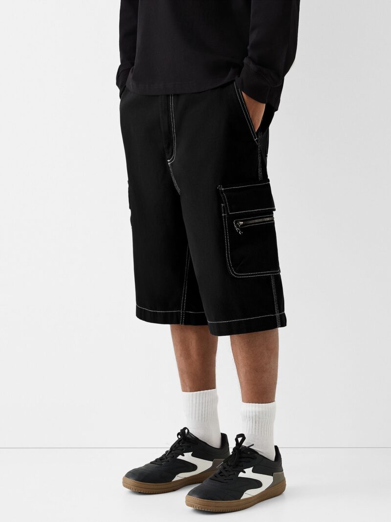 Bershka Pantaloni cu buzunare  negru