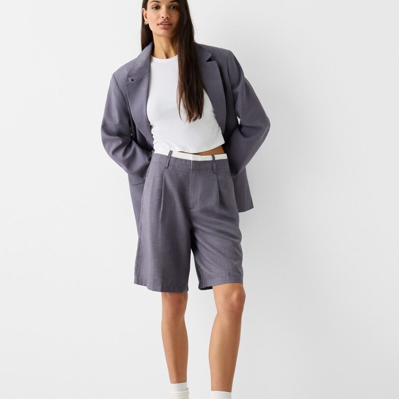 Bershka Pantaloni cutați  gri închis / alb