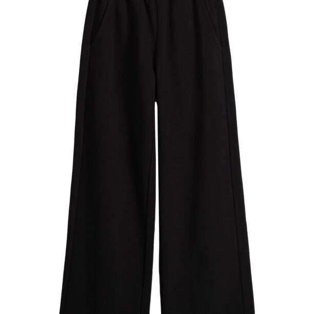 Bershka Pantaloni  negru