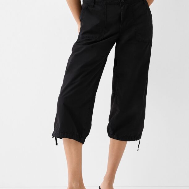 Bershka Pantaloni  negru