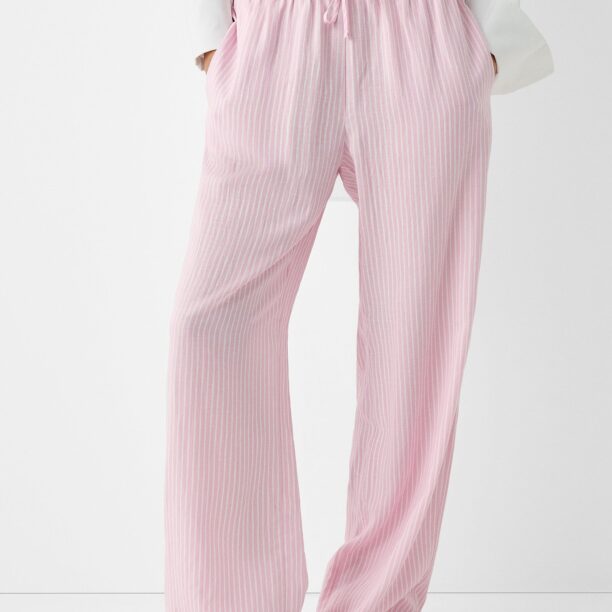 Bershka Pantaloni  roz / alb