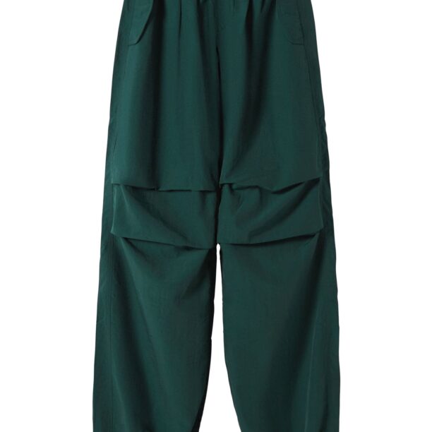 Bershka Pantaloni  verde pin