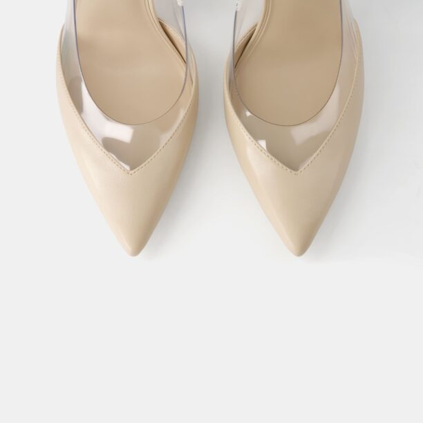 Preţ Bershka Pumps  transparent / alb lână