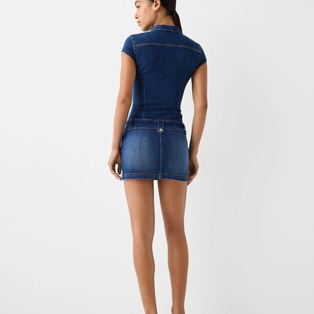 Bershka Rochie tip bluză  albastru denim preţ