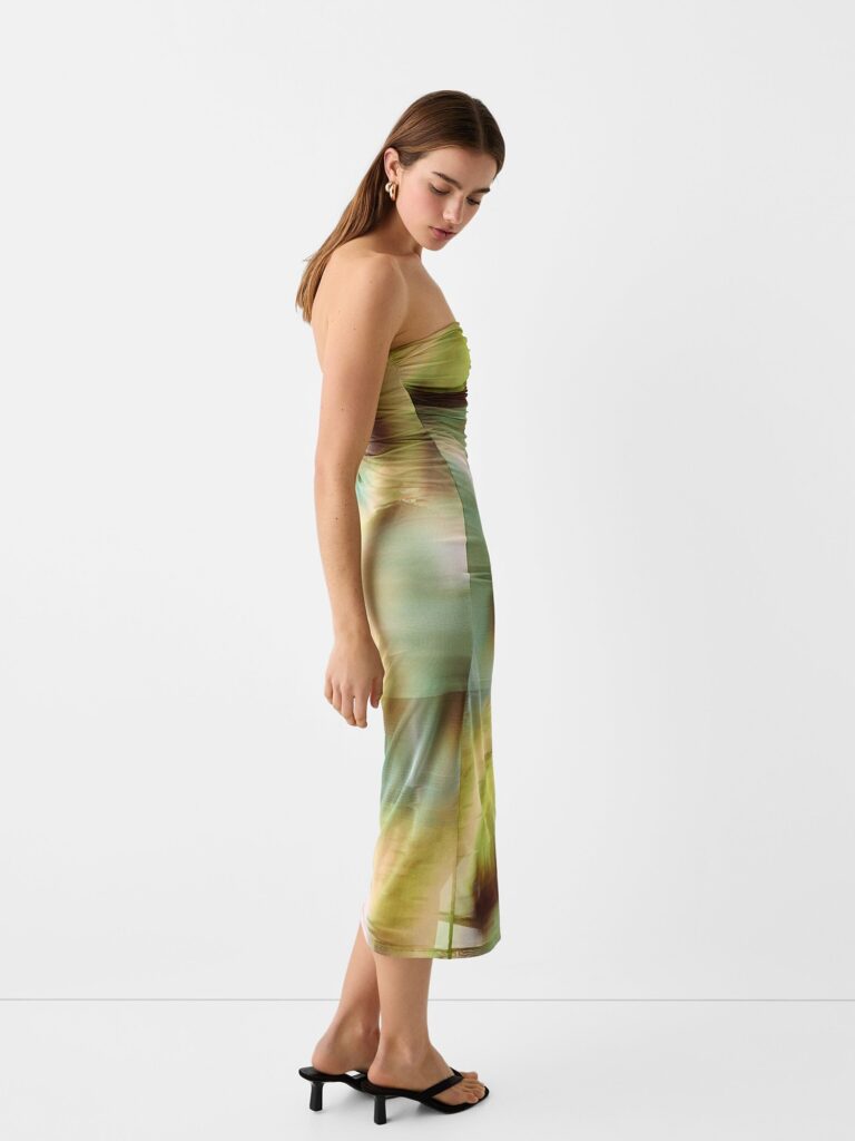 Bershka Rochie  verde / oliv / verde deschis / verde închis preţ