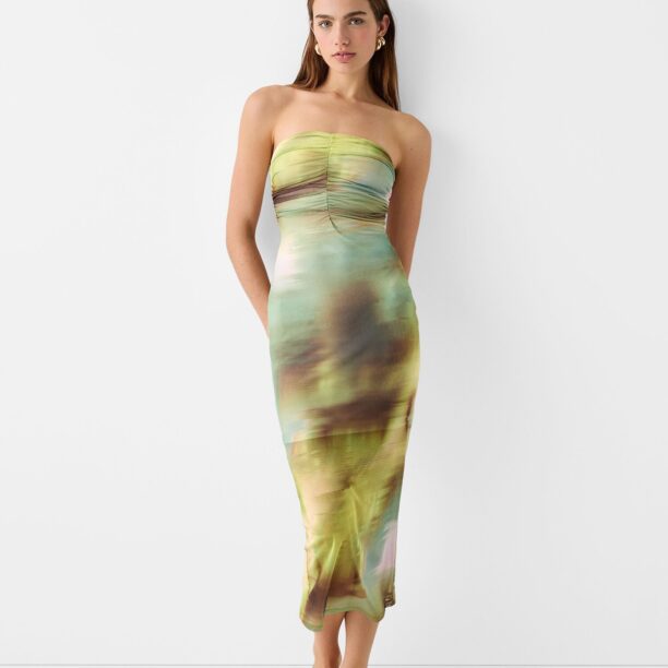 Cumpăra Bershka Rochie  verde / oliv / verde deschis / verde închis