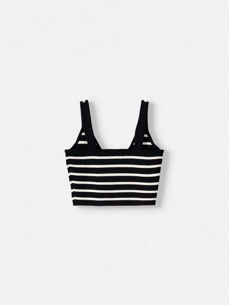 Preţ Bershka Top  negru / alb