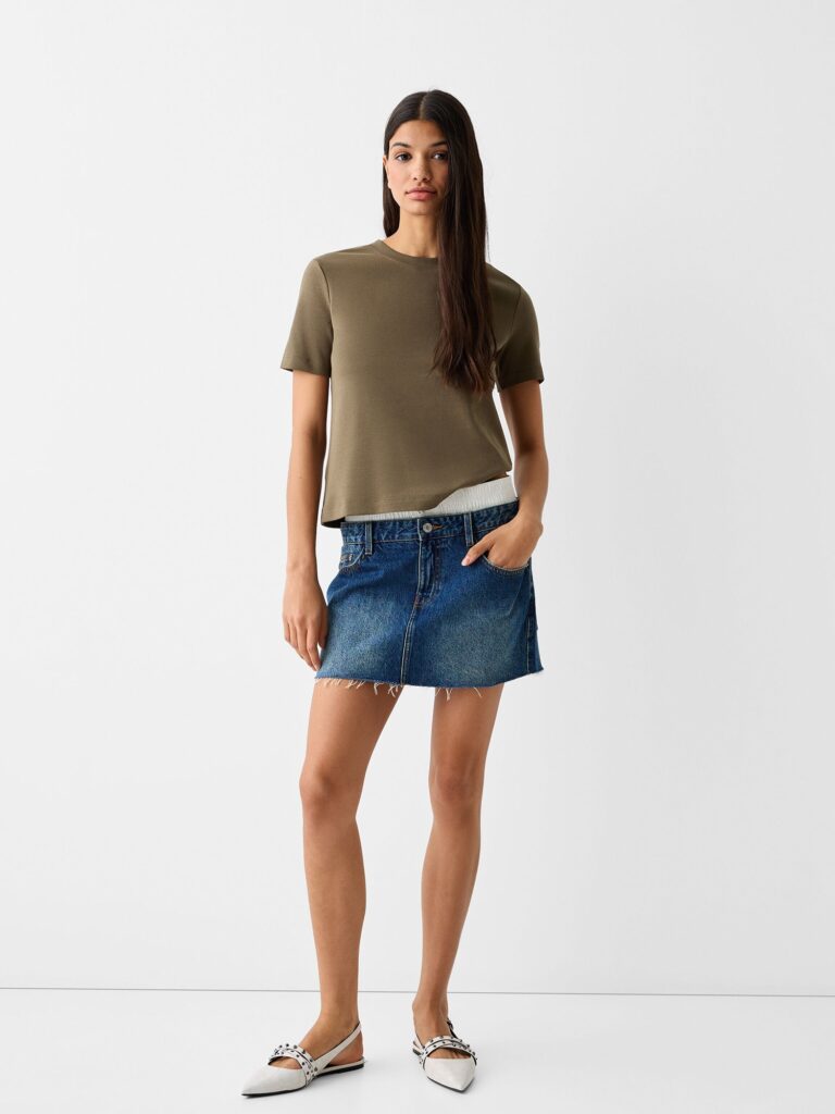 Cumpăra Bershka Tricou  oliv / alb