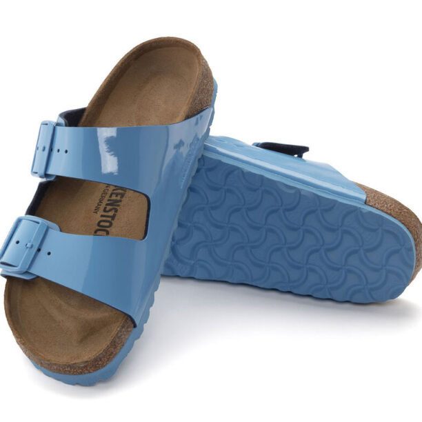 Preţ Birkenstock Arizona BS Patent Sky Blue Regular fit