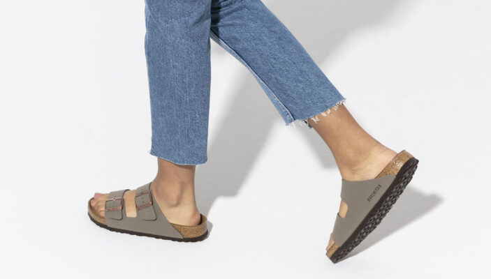 Preţ Birkenstock Arizona Nubuck Stone Narrow Fit