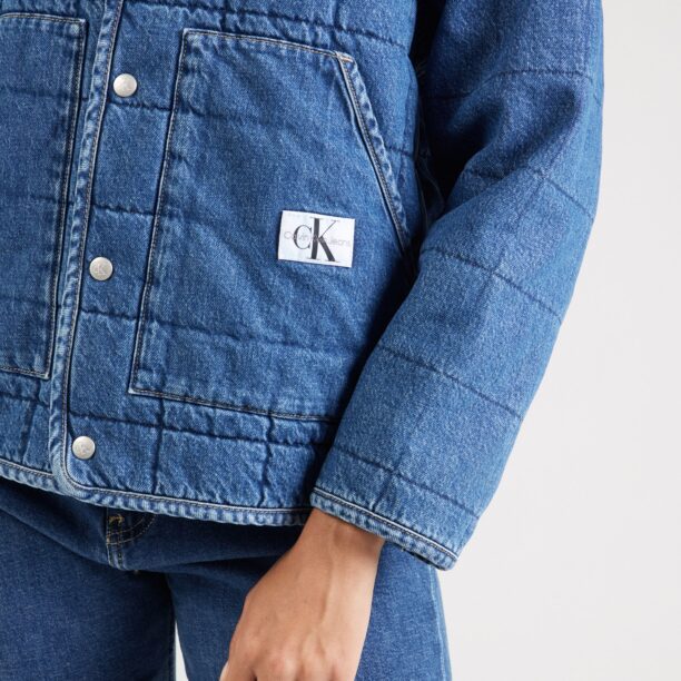 Preţ Calvin Klein Jeans Geacă de primăvară-toamnă  albastru denim