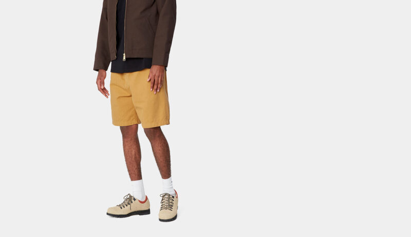 Preţ Carhartt WIP Rainer Short Sunray