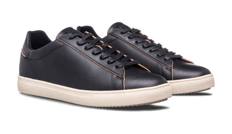 Clae Bradley Black Leather Raw Edge preţ