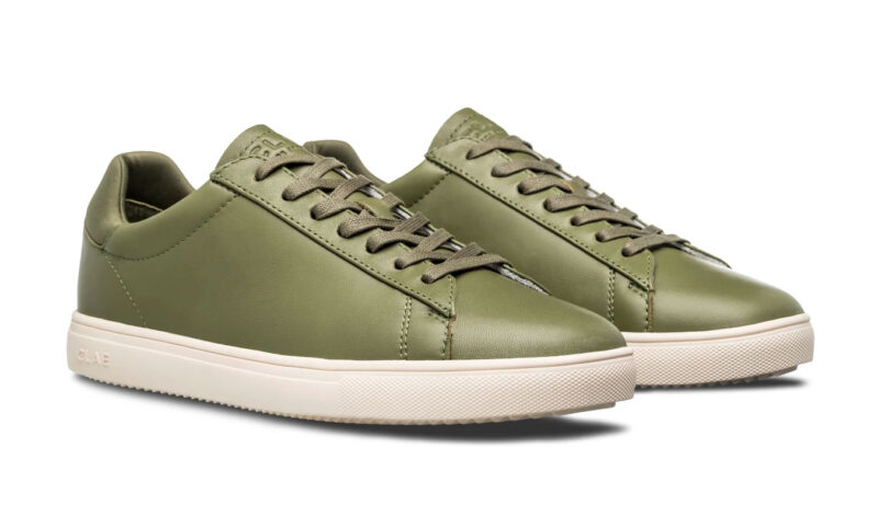 Preţ Clae Bradley Olive Leather