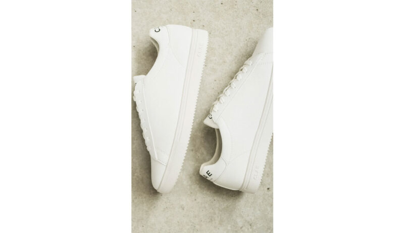 Preţ Clae Bradley Vegan Triple White