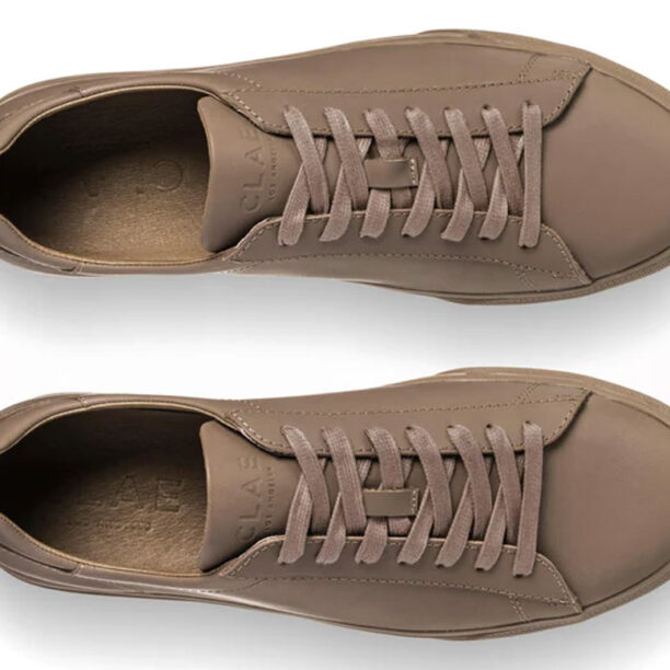 Preţ Clae Bradley Venice Fossil Leather