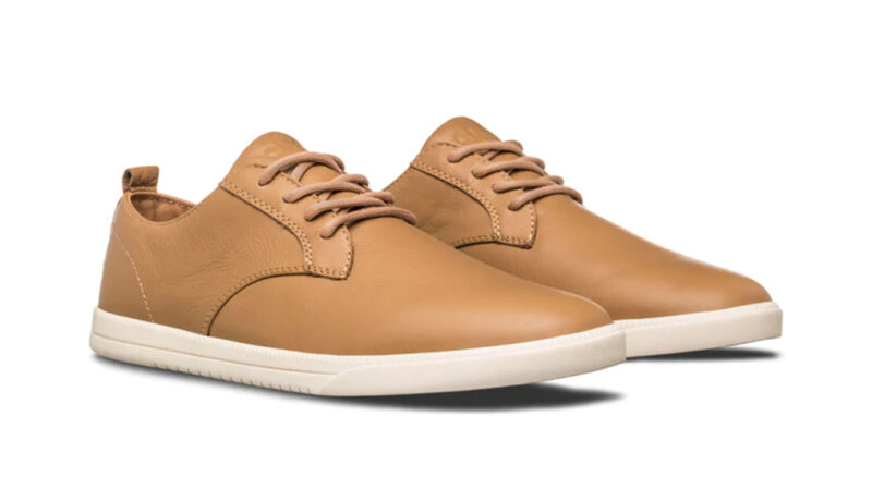 Clae Ellington Camel Brown Leather preţ