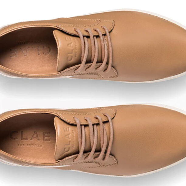 Preţ Clae Ellington Camel Brown Leather