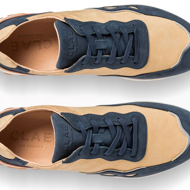 Preţ Clae Hayden Navy Camel