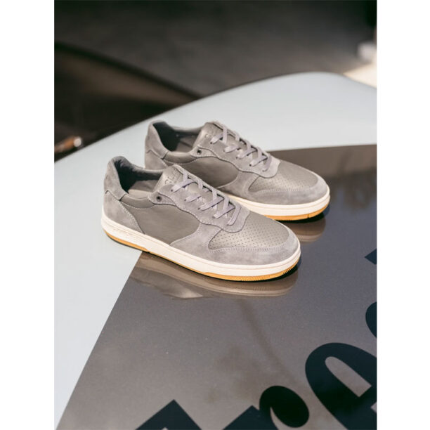 Preţ Clae Malone Pearl Grey Suede