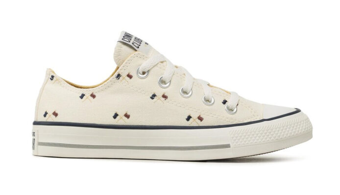 Converse Chuck Taylor All Star Clubhouse