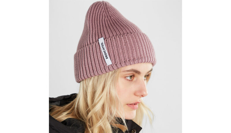 Preţ Dedicated Beanie Narvik Berry Lilac