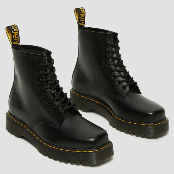 Cumpăra Dr. Martens 1460 Bex Squared Toe Leather Lace Up Boots