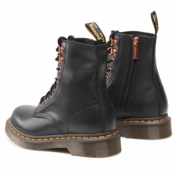 Dr. Martens 1460 Pascal Hardware preţ