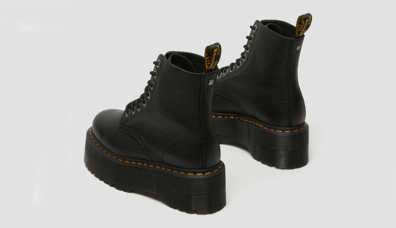 Cumpăra Dr. Martens 1460 Pascal Max Leather Platform Boots