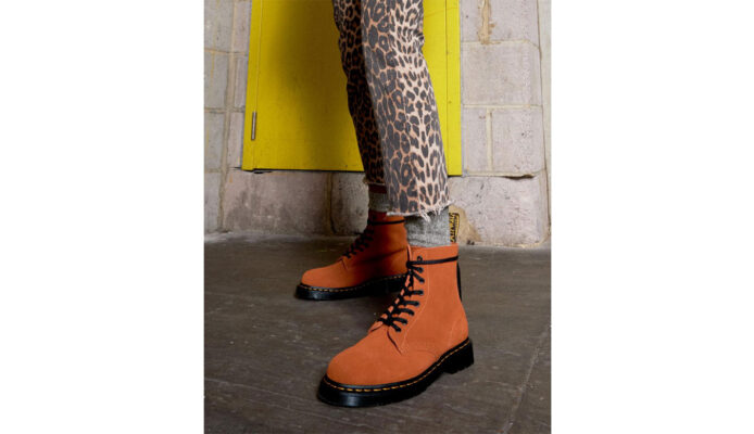 Dr. Martens 1460 Pascal Suede Lace Up Boots - imagine 7