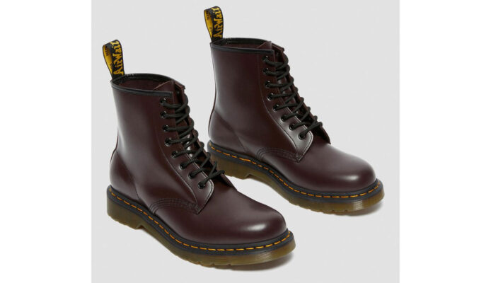 Dr. Martens 1460 Smooth Leather Lace Up Burgundy - imagine 6