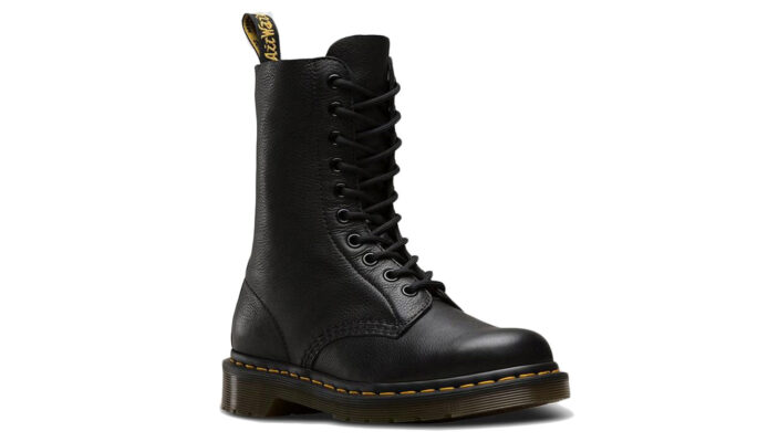 Preţ Dr. Martens 1490