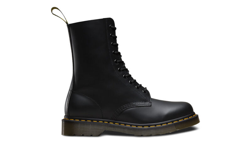 Dr. Martens 1490 Smooth Black