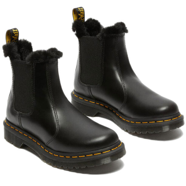 Preţ Dr. Martens 2976 Leonore Faux Fur Lined Chelsea Boot