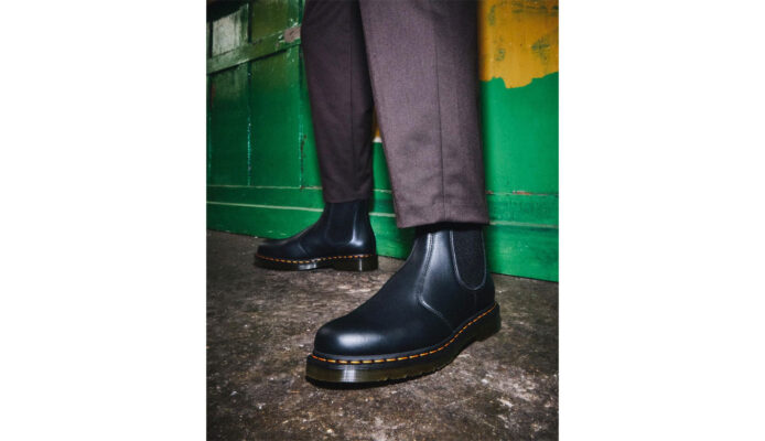 Dr. Martens 2976 Nappa Leather Chelsea Boot - imagine 9