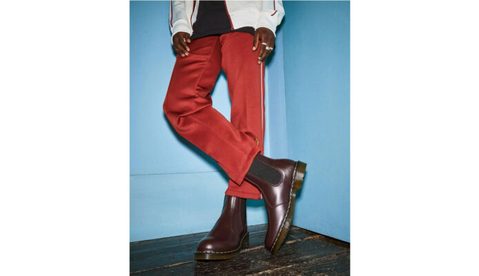 Dr. Martens 2976 Smooth Leather Chelsea Boot Burgundy - imagine 8